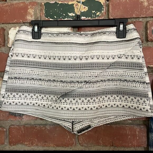 Parker Shorts/skorts  - Picture 1 of 5